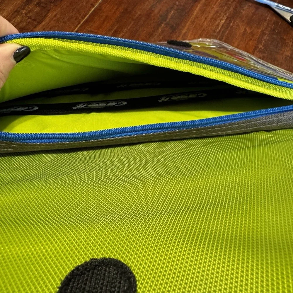 NEW Case-it 2
